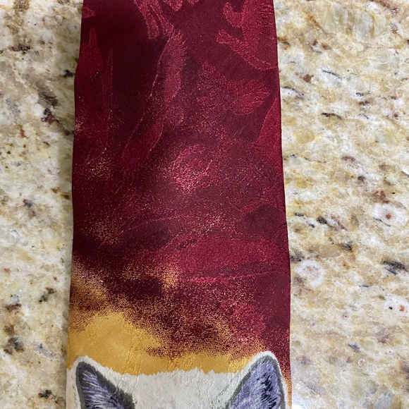 Vintage 1996 Endangered Species Arctic Wolf Silk Necktie Tie - Picture 3 of 11